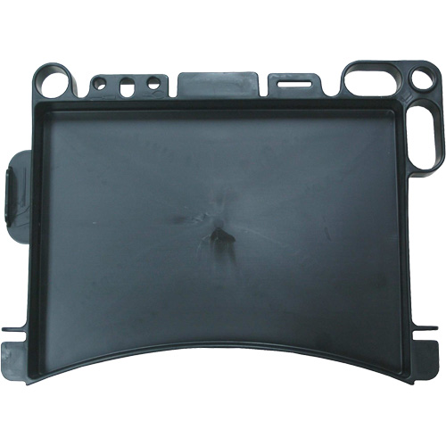 Tablette du milieu pour chariot de concierge Rubbermaid Specialmade No. de modèle du fabricant : FG6173M9BLA | ABC Distribution